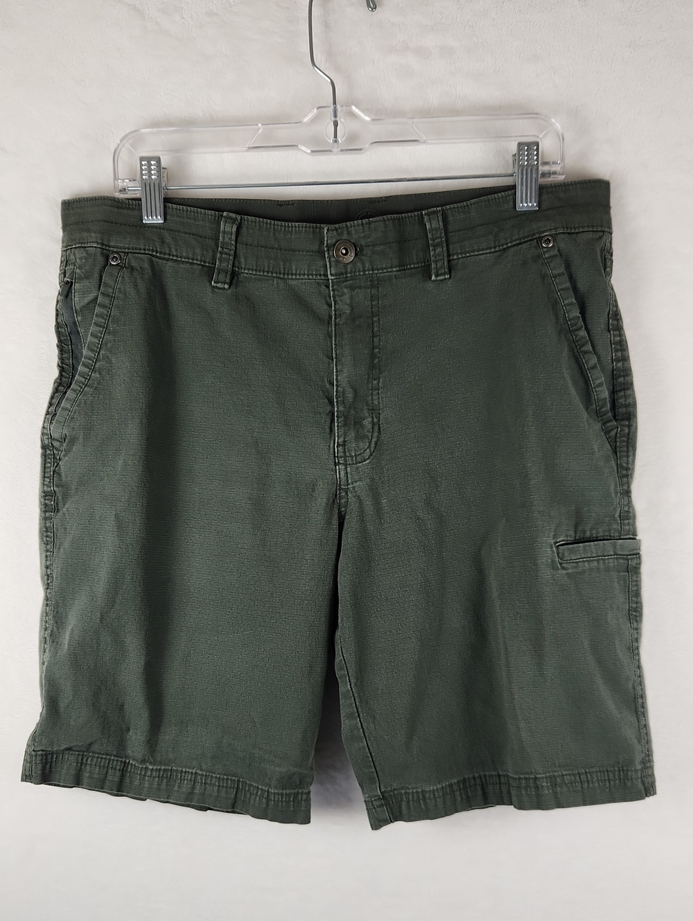 Weatherproof Men's Dark Olive Shorts 34 Inch Waist